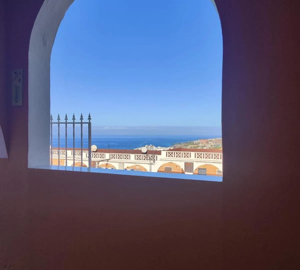 Ocean View Luxury Big Terrace 1 Bedroom 阿德耶 0*,  西班牙